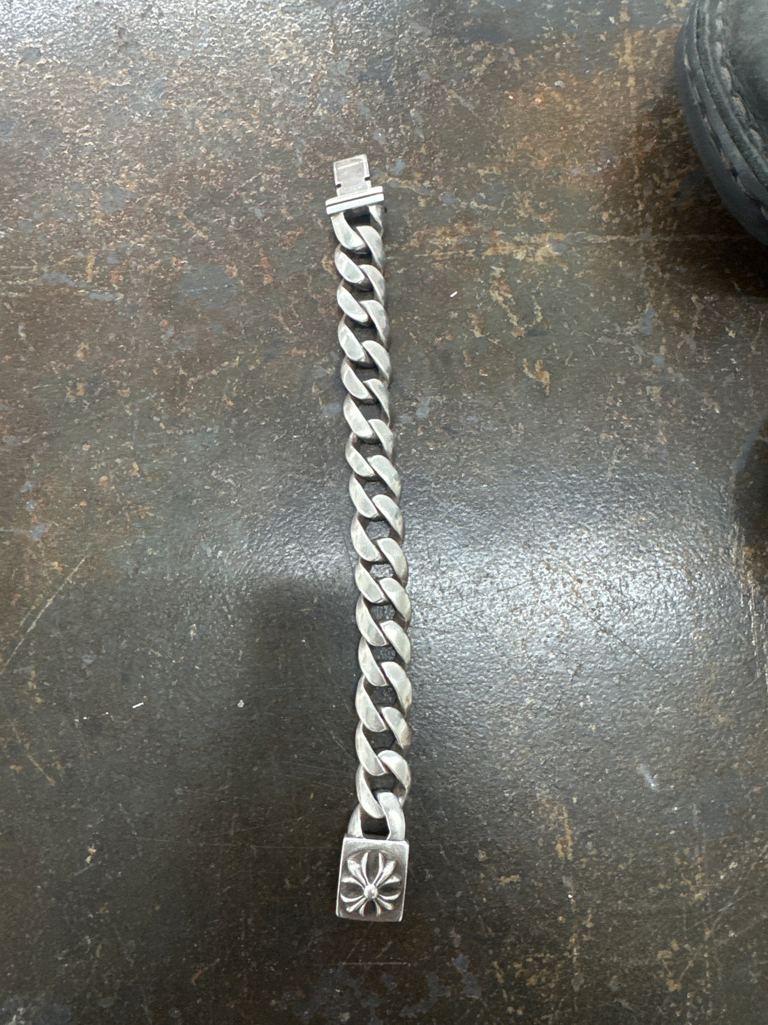 CHROME HEARTS PLUS CROSS ID BRACELET