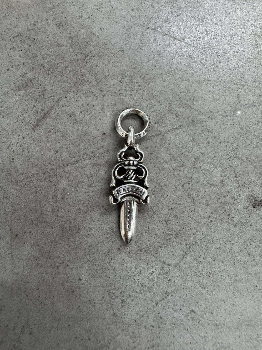 CHROME HEARTS NO.5 DAGGER PENDANT