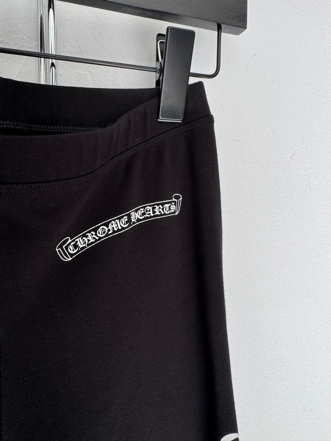 CHROME HEARTS LEGGINGS