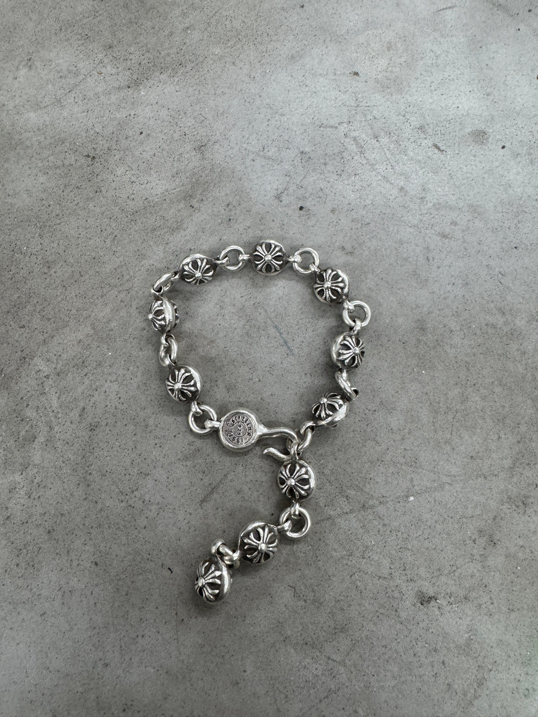 CHROME HEARTS NO.2 CROSS BALL BRACELET