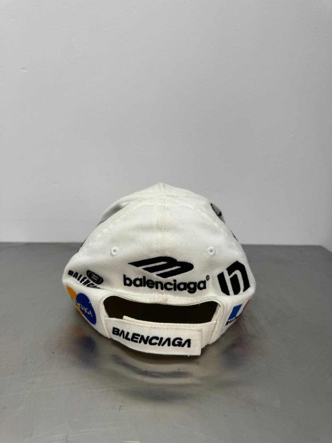 BALENCIAGA MULTI LOGO TEAM HAT