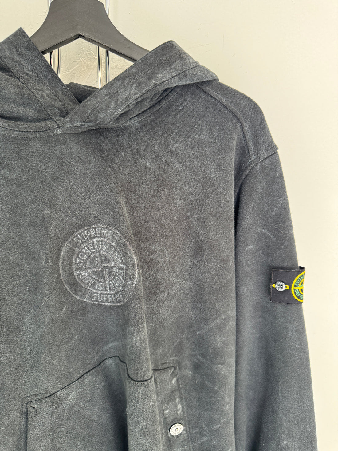 SUPREME X STONE ISLAND WASHED HOODIE