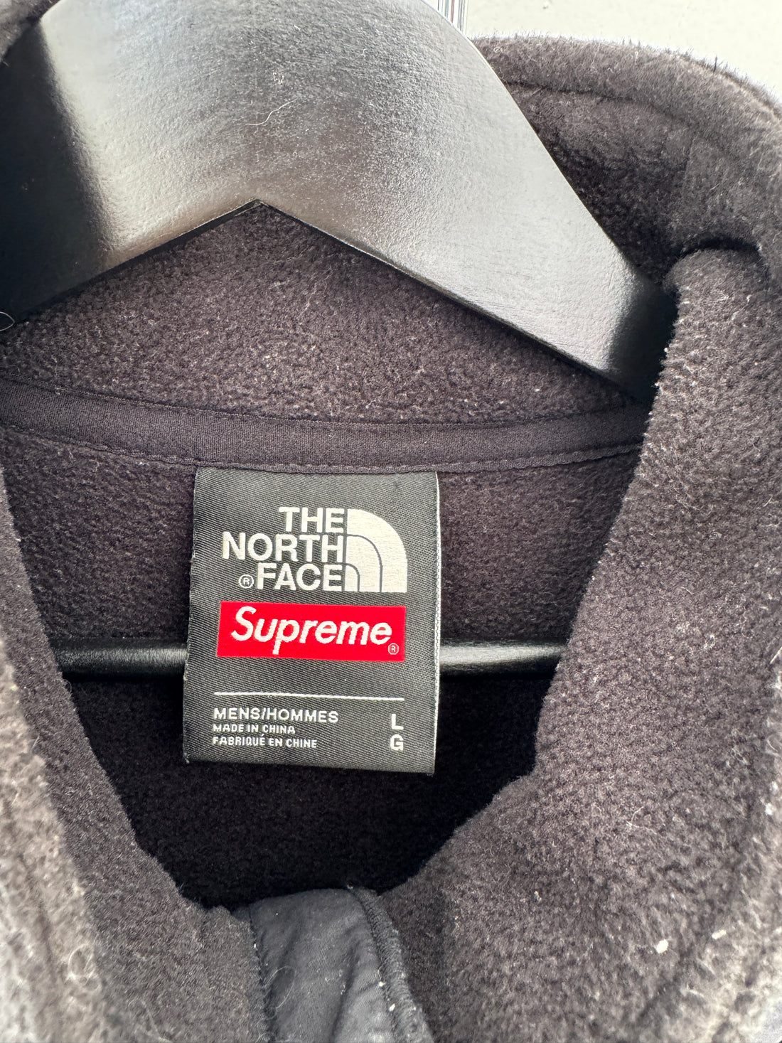 SUPREME X TNF USA FLAG FLEECE JACKET