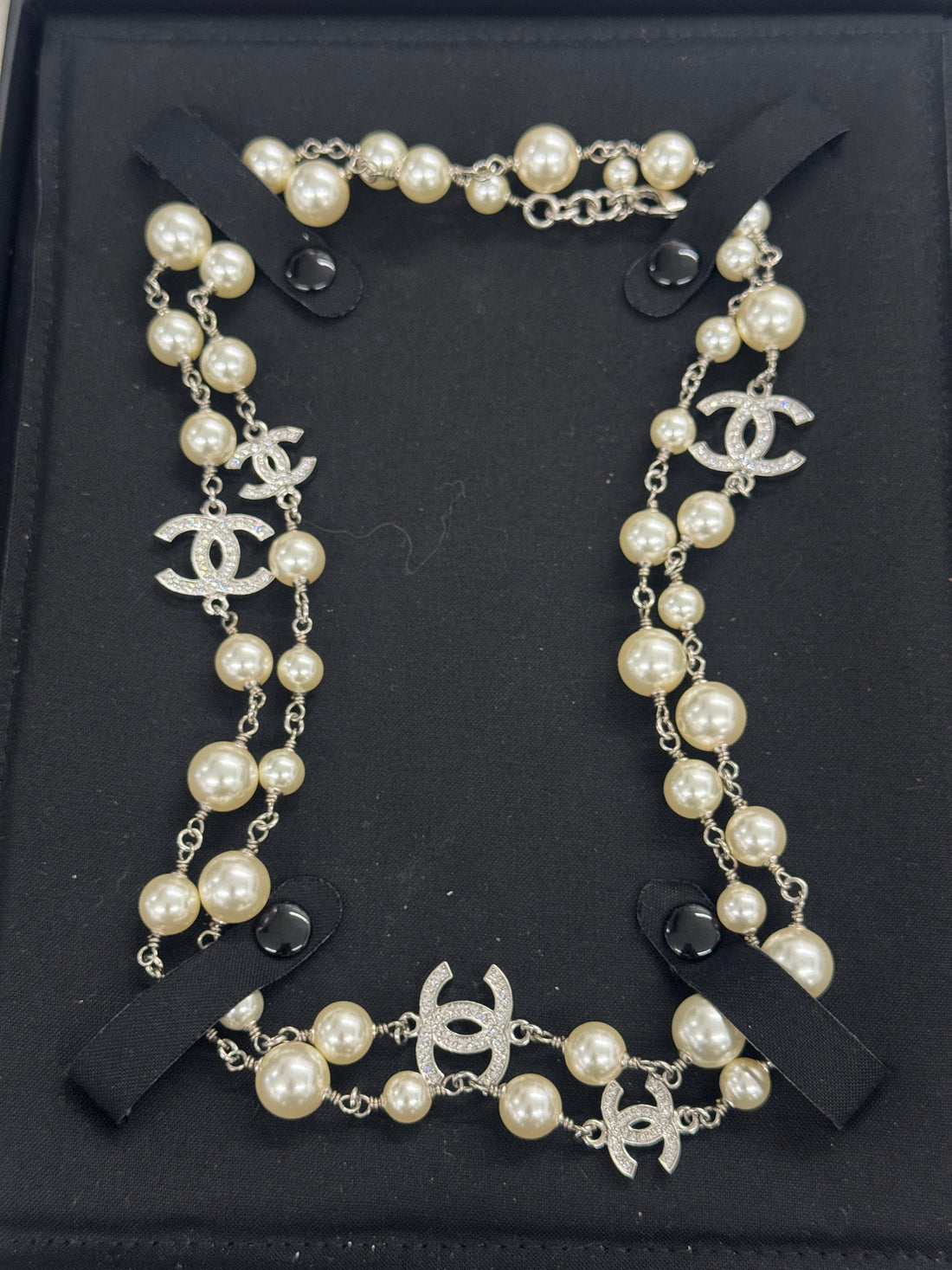 CHANEL LONG PEARL NECKLACE