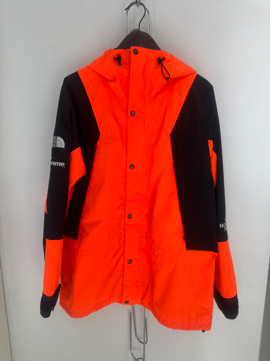 SUPREME X TNF ORANGE JACKET
